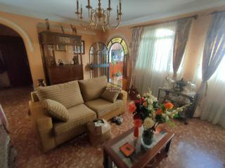 Maison à La Paz. Casa en venta en zona centro, 3 dormitorios.