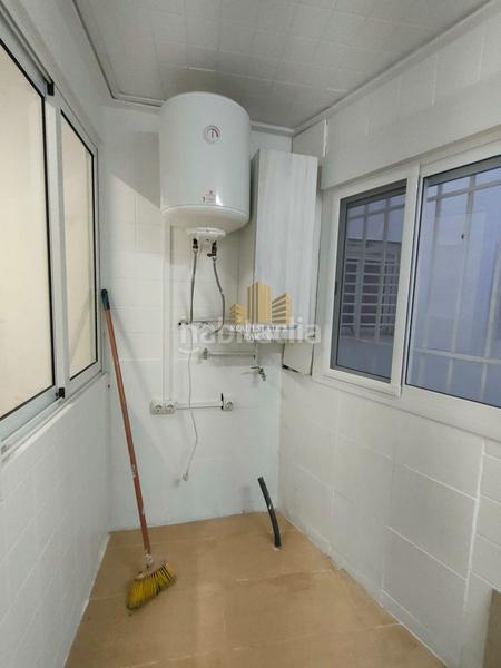 Foto 9fca0319-b6d7-4888-bd89-3995bc47a433. Flat in Centro Alcalá de Guadaira