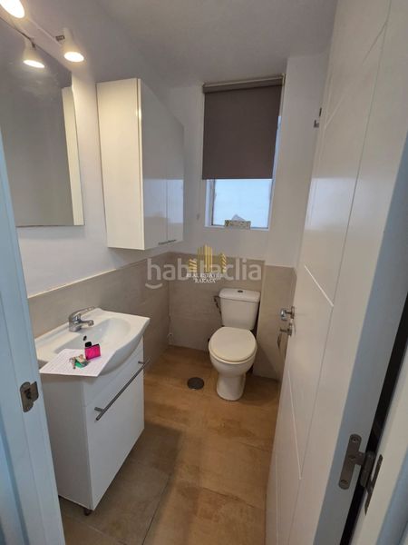 Foto fc0db154-188f-4f36-a3bd-8f98d36984ff. Pis a Centro Alcalá de Guadaira