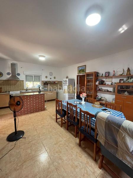 Foto 38c80944-b038-4e23-9493-e620c921b60b. Chalet  en venta en urbanización la galbana, 1 dormitorio. en Alcalá de Guadaira