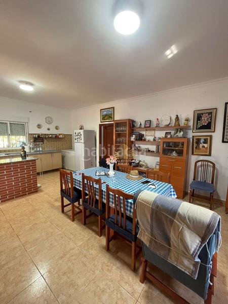 Foto 43031223-426e-4946-bb57-241548e29073. Chalet  en venta en urbanización la galbana, 1 dormitorio. en Alcalá de Guadaira