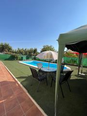 Chalet in Oromana. Chalet en venta en urbanización  la galbana, 1 dormitorio.