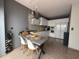 Haus in La Paz. Casa en venta en zona silos, 5 dormitorios.