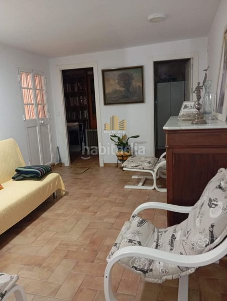 Foto b9a0b855-2f9d-4e69-9368-4558b1662c75. Casa amb aparcament a Centro Alcalá de Guadaira