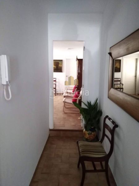 Foto bb3e0f67-5638-4724-81c0-2da44cecc923. Casa amb aparcament a Centro Alcalá de Guadaira