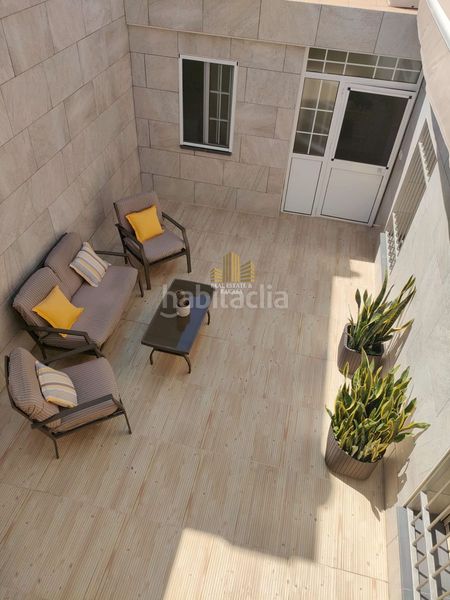 Foto 7cd86635-8863-4d40-b1e3-ccd68ac8d80e. Casa amb aparcament a La Paz Alcalá de Guadaira