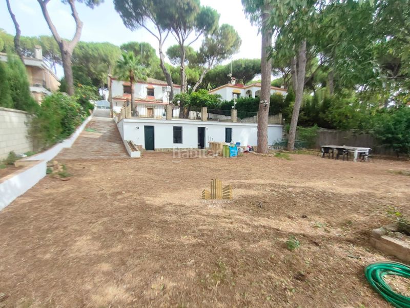 Foto 6b20a3a1-2b84-49f1-8e1c-b6e809717760. Chalet with parking in Oromana Alcalá de Guadaira