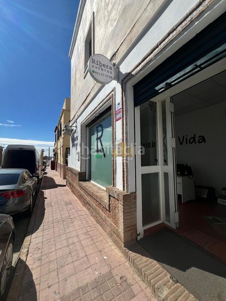 Foto cd48a4de-92b8-489d-aba0-e1faac5ee578. Lloguer local comercial a La Paz Alcalá de Guadaira