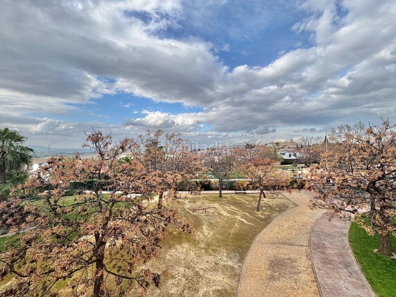 Foto 5e3955c4-bec7-48a2-8e0f-73d7fd001489. Casa a schiera con parcheggio piscina in Fuentemora Antequera