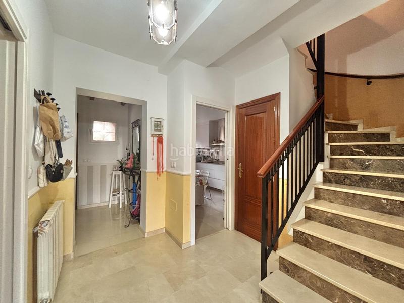 Foto 668ab68c-8ebc-4e7e-8d9c-879d5027c642. Casa a schiera con parcheggio piscina in Fuentemora Antequera