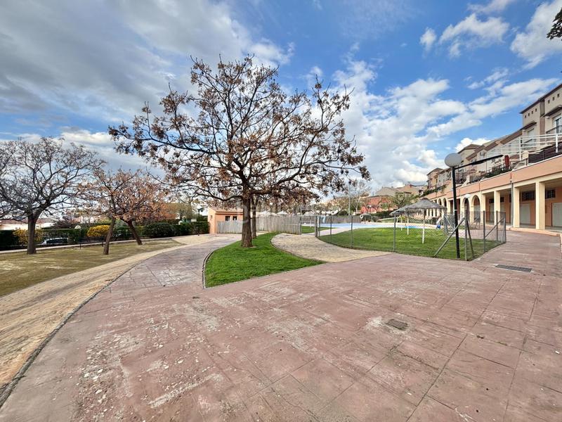 Foto 73a35166-7363-40b0-8dad-2f83f96ea78e. Casa a schiera con parcheggio piscina in Fuentemora Antequera