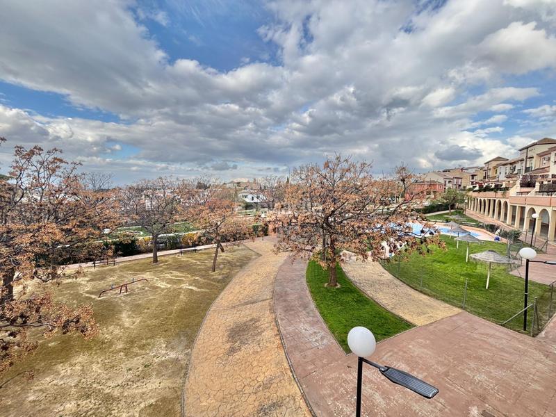 Foto 9067422f-189b-4066-9297-913d6256c29a. Casa a schiera con parcheggio piscina in Fuentemora Antequera