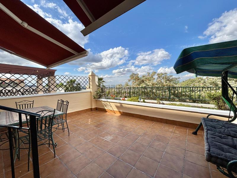 Foto 9154fbf7-0245-40d6-84e5-ab40eb0a30a1. Casa a schiera con parcheggio piscina in Fuentemora Antequera