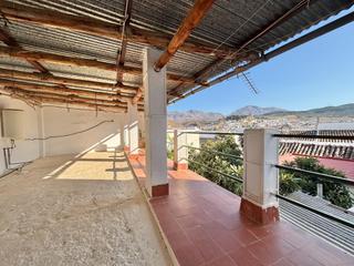 Maison à Cueva de Menga. Tu nuevo hogar en zona cuesta archidona!!!