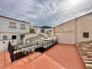 Casa adossada a Casco Histórico. Casa en planta baja!