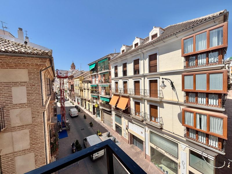 Foto f9348e43-4f1a-483b-9130-5444e5aa77ea. Pis amb aparcament a Centro Antequera