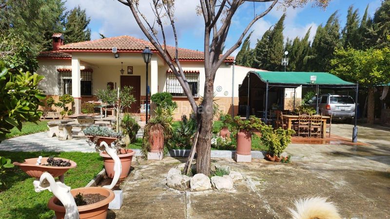 Foto 11177c76-6869-4a4f-bc27-58deea81d078. Casa amb aparcament piscina a Centro Antequera