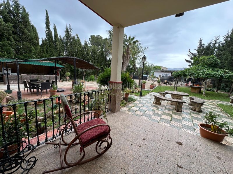 Foto c906503e-e8e6-45d6-a95b-abb35be20eec. Casa amb aparcament piscina a Centro Antequera