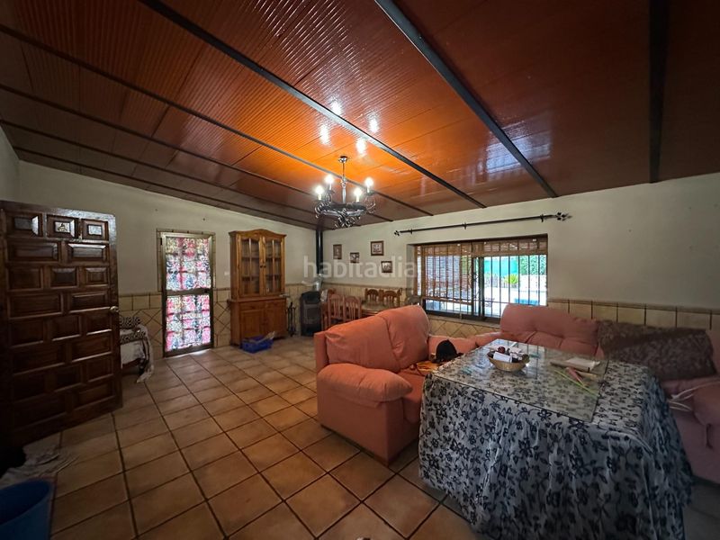 Foto e0847535-1533-4831-8a5b-8df1333629cd. Casa amb aparcament piscina a Centro Antequera