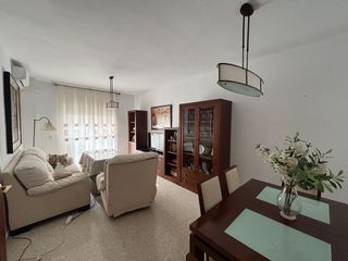 Appartamento in Zona de la Vega. Tienes que ver este piso!