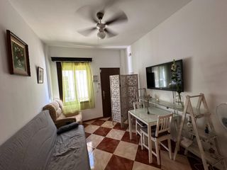 Maison jumelée à Zona de la Vega. Casa reformada y económica!