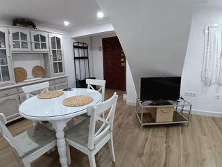 Lloguer Casa adossada a Fuentemora. Casa en alquiler barrio girón
