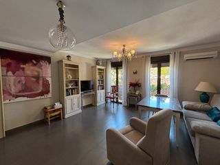 Duplex in Cueva de Menga