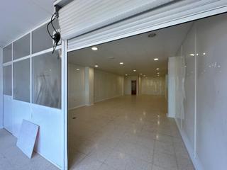 Local Comercial en Zona de la Vega