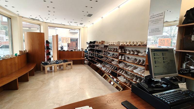 Foto e0695885-688b-4661-802c-19ccfdd7a872. Rent business premise in montevideo etorbidea 1 in Durango