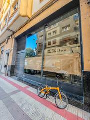 Affitto Locale commerciale in Juan antonio abasolo kalea 10. Alquiler de local en calle juan antonio abasolo, 1