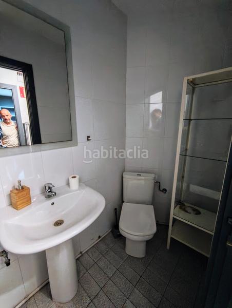 Foto 7aadcf83-94fa-4602-9982-f098c081543d. Lloguer local comercial a juan antonio abasolo kalea 10 a Durango