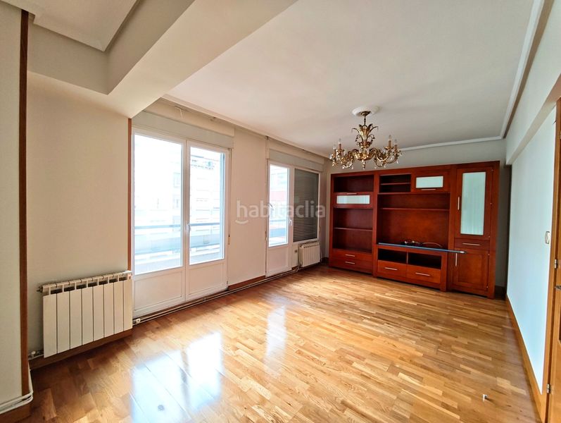 Foto c70b69f2-7f6e-4868-ba52-f3562331ed84. Flat with parking in Durango