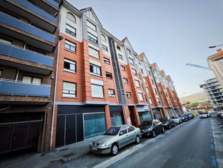 Parking voiture à Erretentxu kalea 26. Garaje abierto y amplio en erretentxu