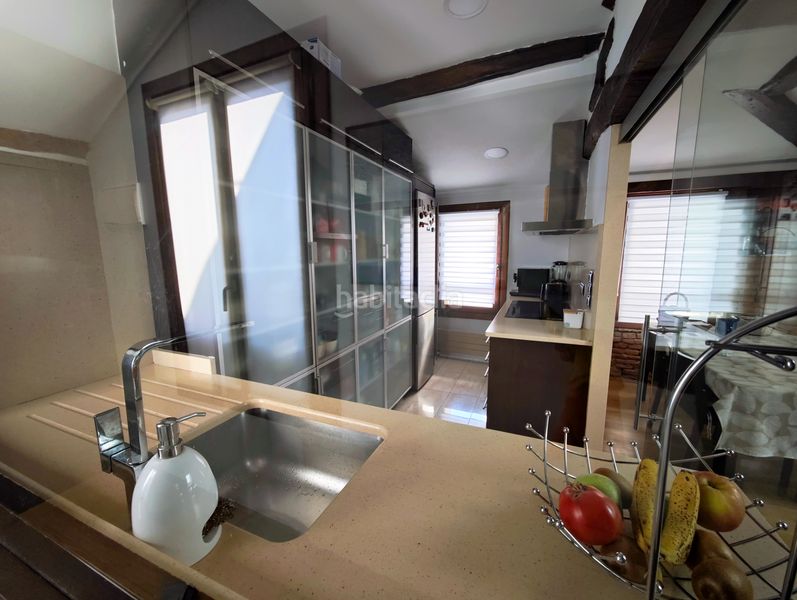 Foto 17edd7db-92f3-4e48-bbad-c01413ad422c. Dachwohnung mit heizung in Durango
