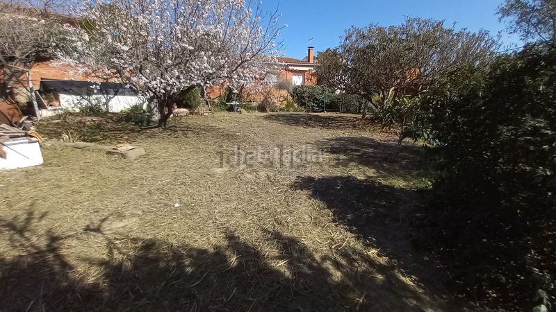 Foto b05e4dc7-27ab-491a-8502-0d1761ff1ceb. Terreny residencial a Martinica - Ateneu Cerdanyola del Vallès