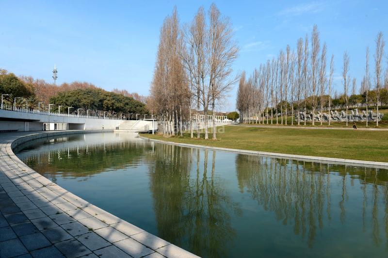 Foto cfc14469-c6a1-4367-8312-fb35d9408b8f. Terreny residencial a Trinitat Vella Barcelona