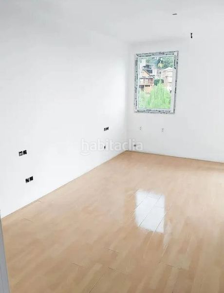 Foto 0c62f4d9-7109-4f07-9ff7-62d85d73e155. Xalet amb calefacció aparcament piscina a Airesol Castellar del Vallès