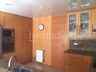 Foto 07a4c708-edd0-4ae2-9c6a-ff8fc641ee79. Location chalet avec chauffage parking piscine dans Sant Cugat del Vallès