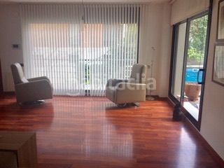 Foto 331eb4da-d6b0-4951-a1d0-6e3585804ed5. Location chalet avec chauffage parking piscine dans Sant Cugat del Vallès