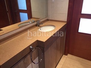 Foto 4a26d9f6-b0c8-436f-b199-12265b9c86e3. Location chalet avec chauffage parking piscine dans Sant Cugat del Vallès