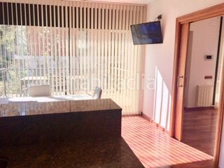 Foto 775fbd0a-5b2f-4661-a71e-8f358e1f4673. Location chalet avec chauffage parking piscine dans Sant Cugat del Vallès