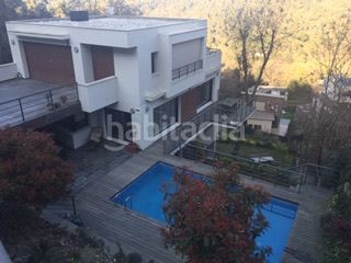 Foto d28ec8f8-071d-40f2-8437-a4c0f68f63e1. Location chalet avec chauffage parking piscine dans Sant Cugat del Vallès