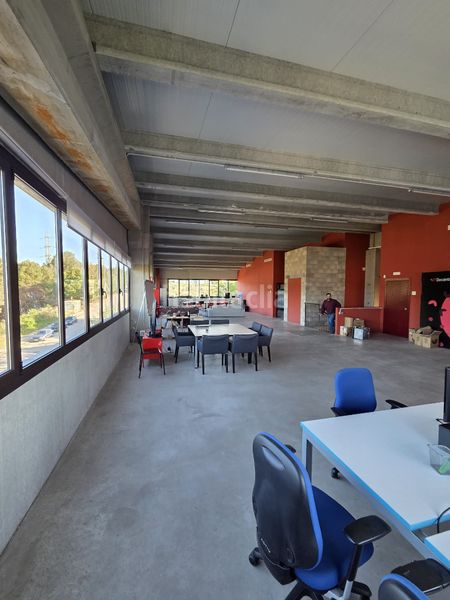 Foto e26eef02-db3c-4107-9846-ea20f3d7dbec. Location bâtiment à usage industriel dans Els Avets-Can Serrafossà-Ximelis Rubí