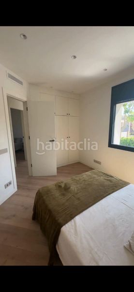 Foto 7b8fbdcd-dca9-451f-adba-8f52f6541a5c. Casa amb calefacció aparcament piscina a Mira-sol Sant Cugat del Vallès