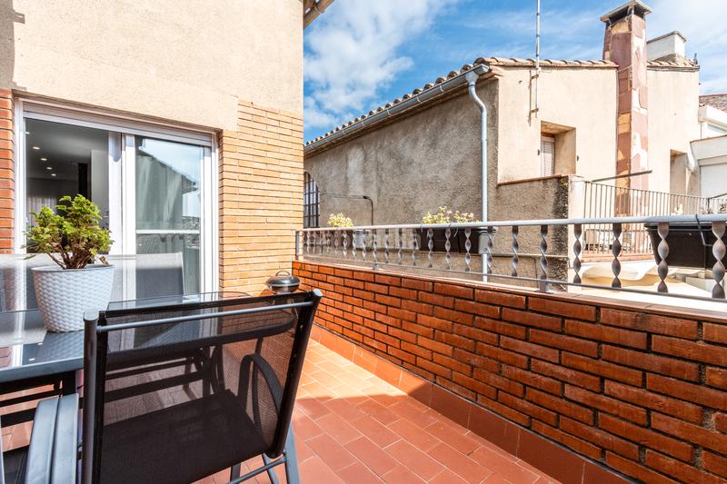 Foto de269a05-bbbb-4c4a-a630-bc2f85c89f06. Casa aparellada amb xemeneia calefacció aparcament a Castellar del Vallès
