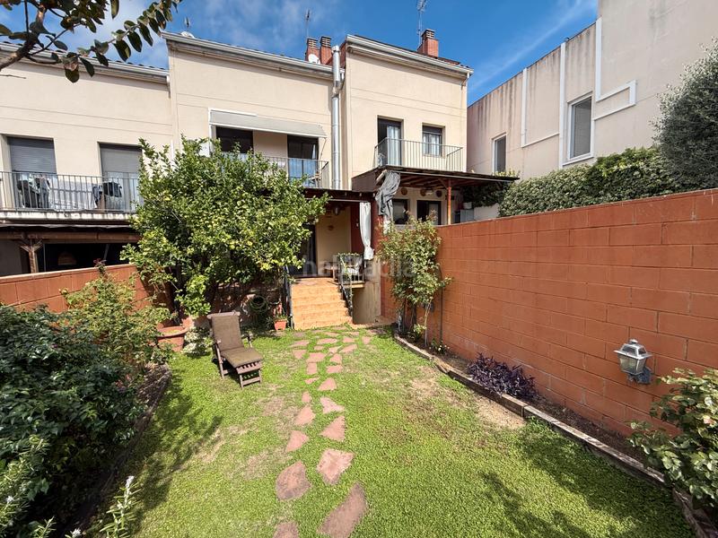 Foto 40f23f44-a153-4197-a479-d75ad3c4bcdb. Maison jumelée avec cheminée chauffage parking dans Sabadell