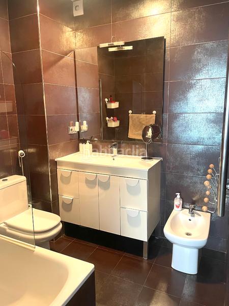 Foto 34758ba3-7745-48bb-afef-b9acb9b5ffa2. Appartamento con riscaldamento in Serra d'en Camaró Sabadell