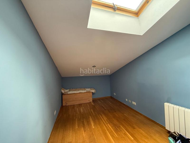 Foto 61df2125-4675-4468-b36f-31fe6c116a25. Xalet amb calefacció aparcament a Serra d'en Camaró Sabadell