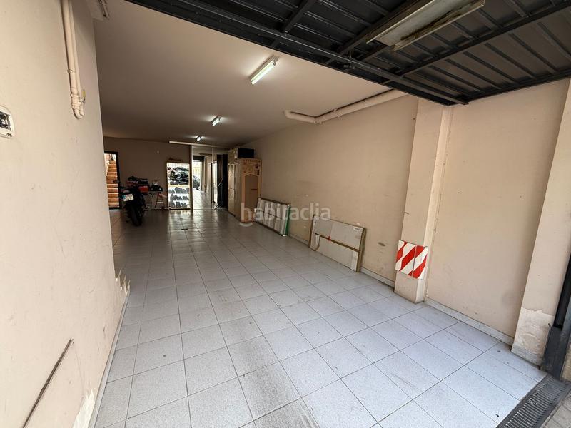 Foto a719a7da-e45a-43dc-8d7b-9c495ced5832. Xalet amb calefacció aparcament a Serra d'en Camaró Sabadell