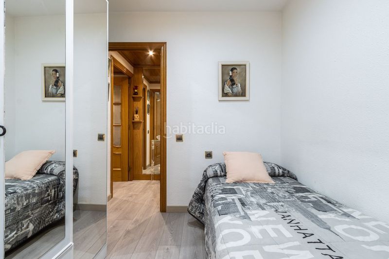 Foto 93df5147-194a-49b6-b57f-c6244be36211. Pis amb aparcament a Llefià Badalona